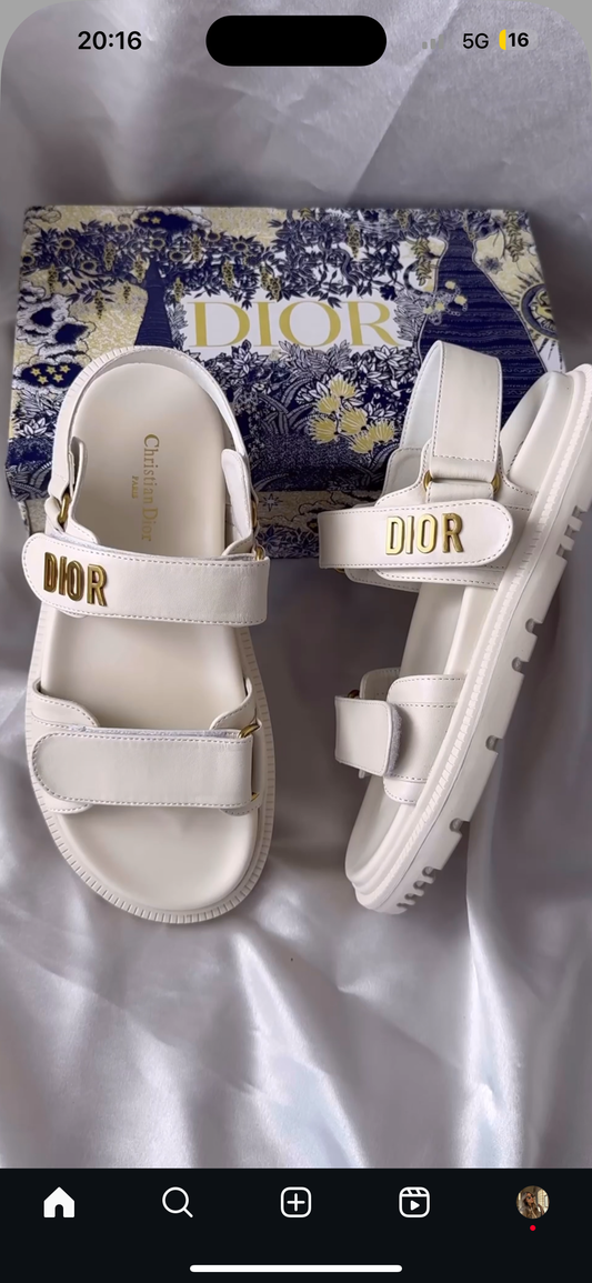 DIOR